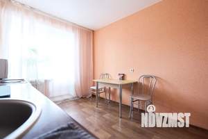 1-к квартира, посуточно, 40м2, 9/10 этаж