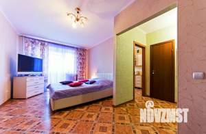 1-к квартира, посуточно, 36м2, 1/1 этаж