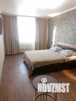 1-к квартира, посуточно, 35м2, 6/9 этаж