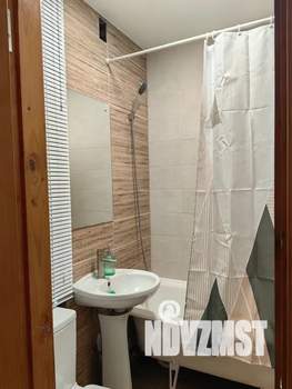 Студия квартира, посуточно, 33м2, 4/5 этаж