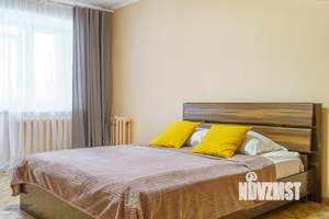 1-к квартира, посуточно, 35м2, 2/10 этаж