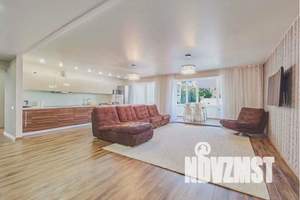 3-к квартира, посуточно, 120м2, 2/9 этаж