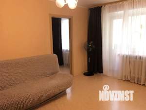 2-к квартира, посуточно, 42м2, 4/5 этаж