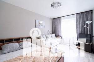 1-к квартира, посуточно, 40м2, 1/9 этаж