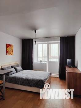 1-к квартира, посуточно, 31м2, 4/18 этаж