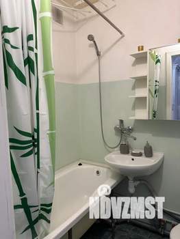 Студия квартира, посуточно, 27м2, 8/14 этаж