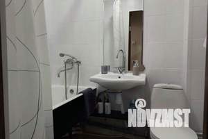 1-к квартира, посуточно, 40м2, 4/10 этаж