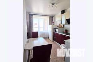 1-к квартира, посуточно, 40м2, 9/10 этаж