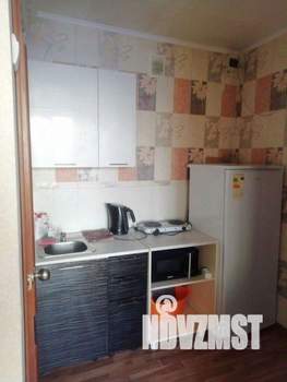 1-к квартира, посуточно, 18м2, 1/1 этаж