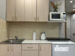 Студия квартира, посуточно, 25м2, 4/10 этаж