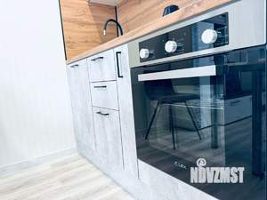 Студия квартира, посуточно, 25м2, 1/3 этаж