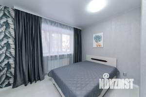 Студия квартира, посуточно, 32м2, 1/5 этаж