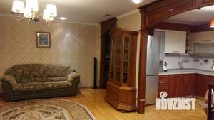 4-к квартира, на длительный срок, 120м2, 1/5 этаж