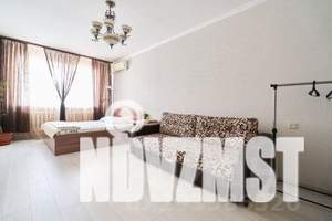 1-к квартира, посуточно, 50м2, 1/6 этаж