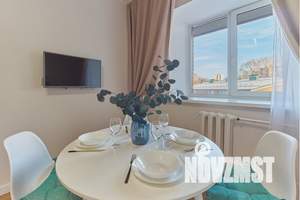 1-к квартира, посуточно, 48м2, 4/10 этаж