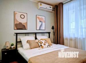 1-к квартира, посуточно, 44м2, 10/12 этаж