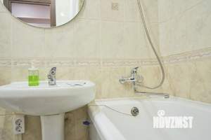 2-к квартира, посуточно, 45м2, 1/1 этаж