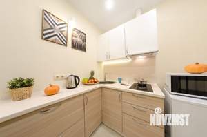 2-к квартира, посуточно, 39м2, 8/9 этаж