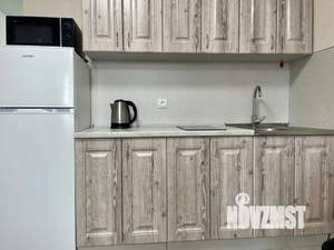 Студия квартира, посуточно, 35м2, 6/17 этаж