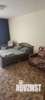 1-к квартира, посуточно, 42м2, 1/1 этаж