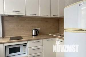 1-к квартира, посуточно, 30м2, 3/5 этаж