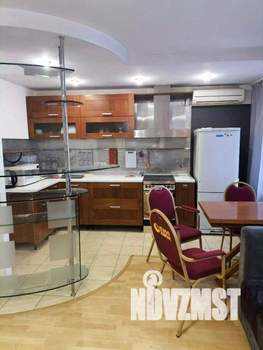 4-к квартира, посуточно, 77м2, 1/1 этаж