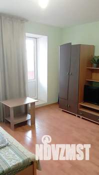 1-к квартира, посуточно, 40м2, 8/10 этаж