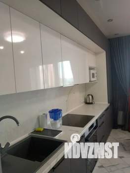 2-к квартира, посуточно, 59м2, 8/16 этаж