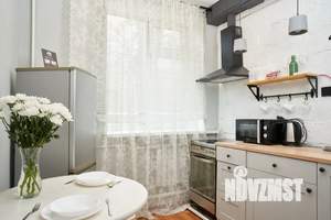 2-к квартира, посуточно, 54м2, 1/2 этаж