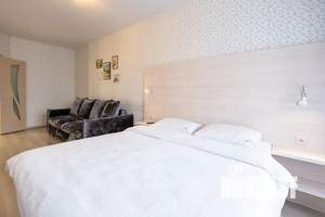 1-к квартира, посуточно, 45м2, 3/12 этаж