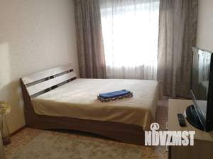 1-к квартира, посуточно, 40м2, 10/17 этаж