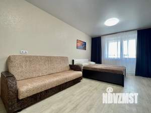 Студия квартира, посуточно, 35м2, 6/17 этаж