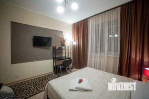 1-к квартира, посуточно, 40м2, 1/10 этаж