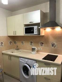 1-к квартира, посуточно, 32м2, 1/1 этаж