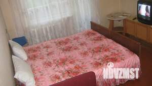 1-к квартира, посуточно, 40м2, 3/5 этаж