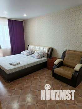 1-к квартира, посуточно, 46м2, 1/1 этаж