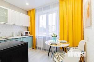 1-к квартира, посуточно, 38м2, 1/1 этаж