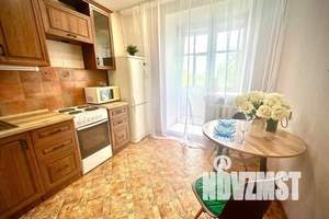 1-к квартира, посуточно, 35м2, 5/10 этаж