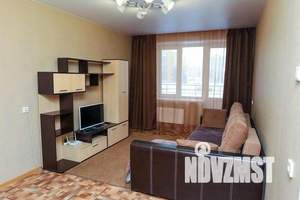 1-к квартира, посуточно, 40м2, 6/10 этаж