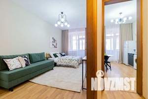 1-к квартира, посуточно, 42м2, 1/10 этаж