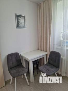 1-к квартира, посуточно, 33м2, 3/5 этаж