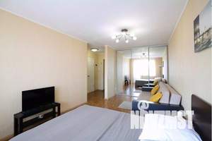 1-к квартира, посуточно, 35м2, 3/9 этаж