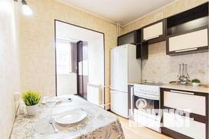 1-к квартира, посуточно, 40м2, 7/10 этаж