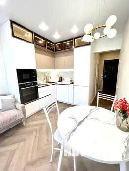 1-к квартира, посуточно, 42м2, 5/10 этаж