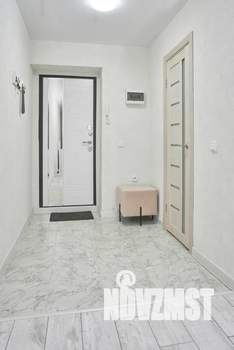 Студия квартира, посуточно, 28м2, 5/19 этаж