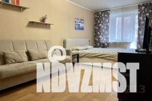 1-к квартира, посуточно, 40м2, 8/10 этаж
