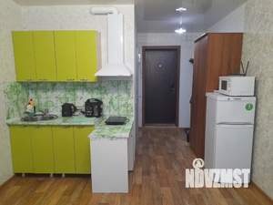 Студия квартира, посуточно, 21м2, 1/3 этаж