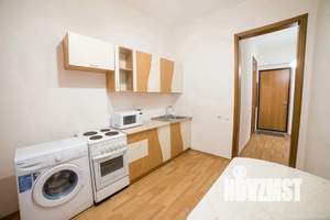 1-к квартира, посуточно, 40м2, 4/10 этаж