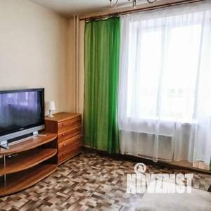 1-к квартира, посуточно, 35м2, 6/12 этаж