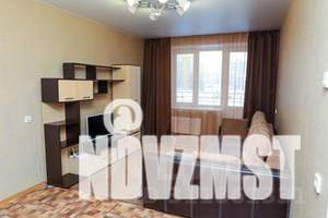 1-к квартира, посуточно, 40м2, 6/10 этаж